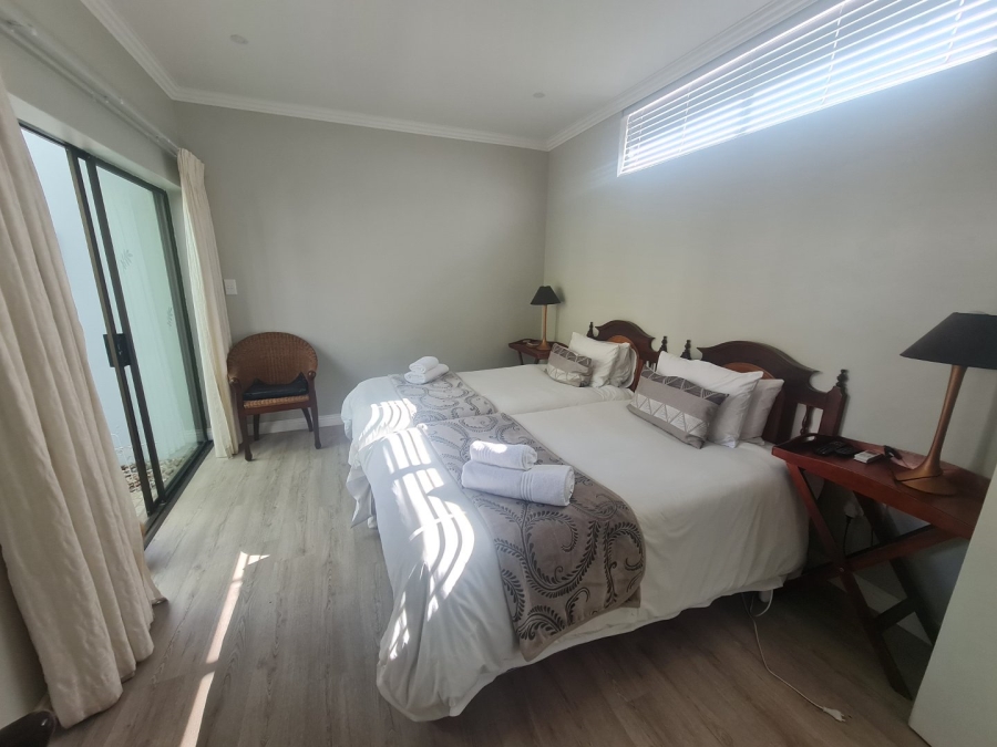 6 Bedroom Property for Sale in Waverley Free State